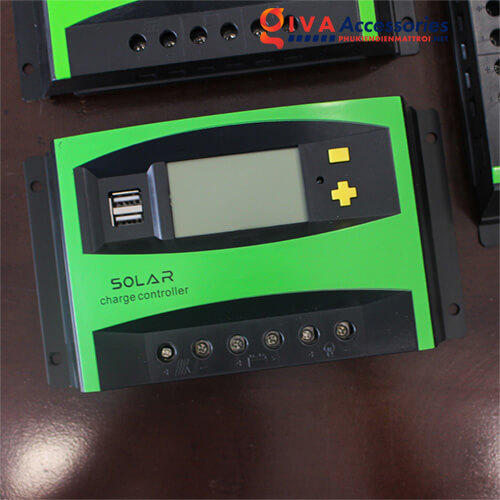 mạch điều khiển solar 40A