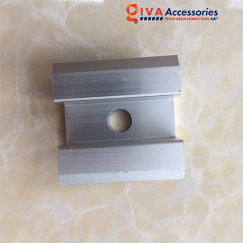 kay kẹp chữ u cho tấm năng lượng