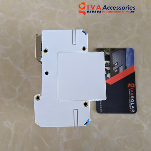 Thiết bị chống sét cho năng lượng mặt trời