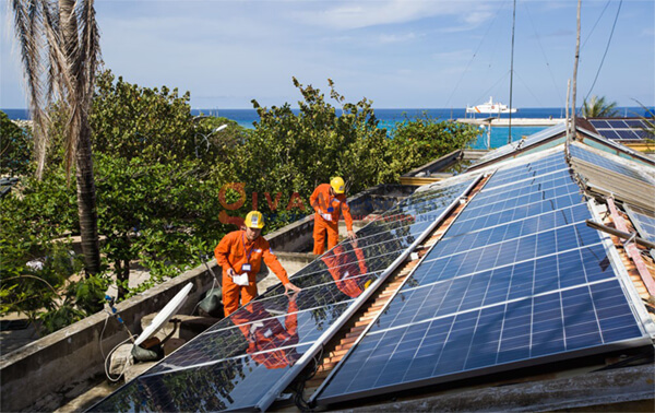 điện mặt trời tự sản xuất